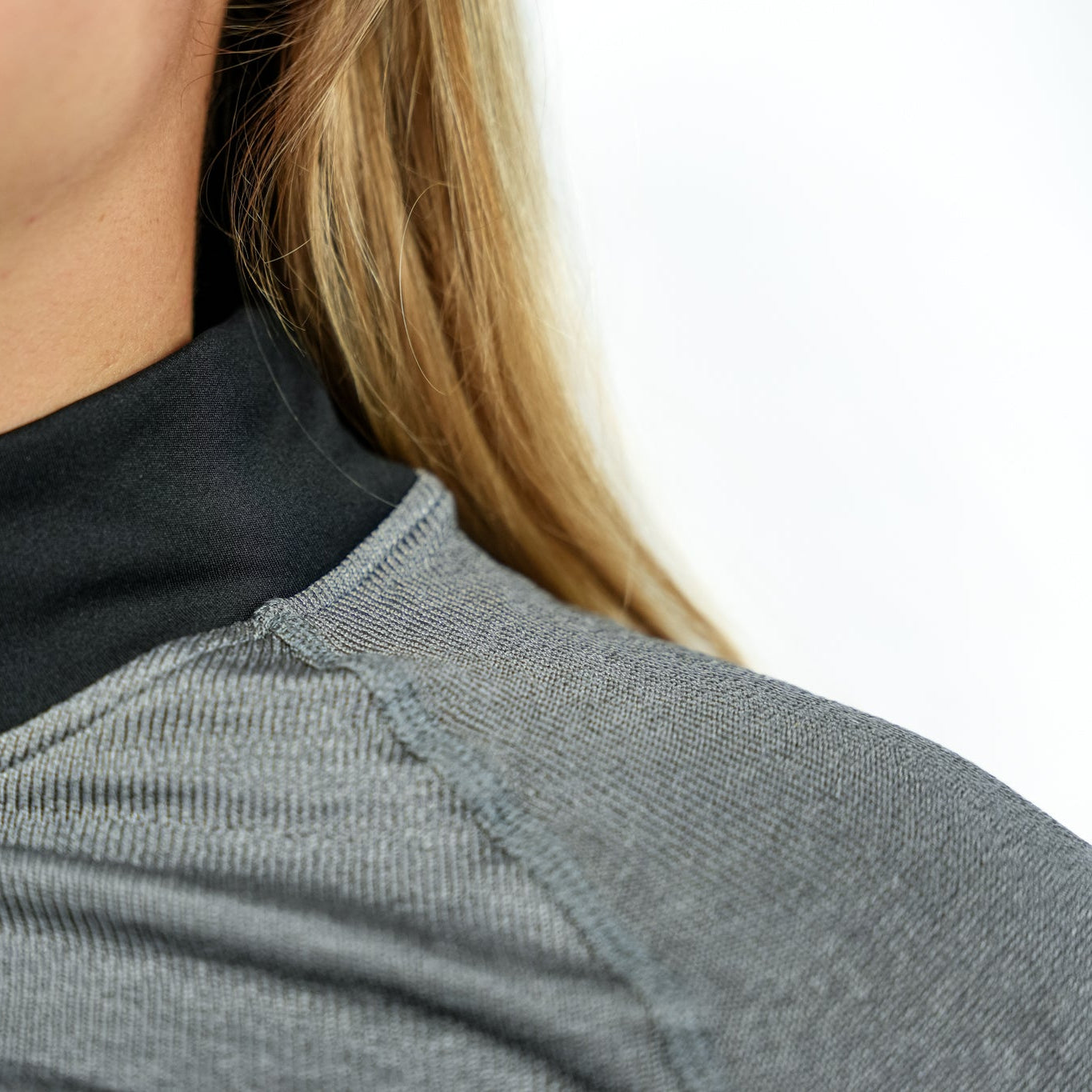 Base Layer Anti-Laceration Shirt – Women (FIS Certified – Alpine Skiing)